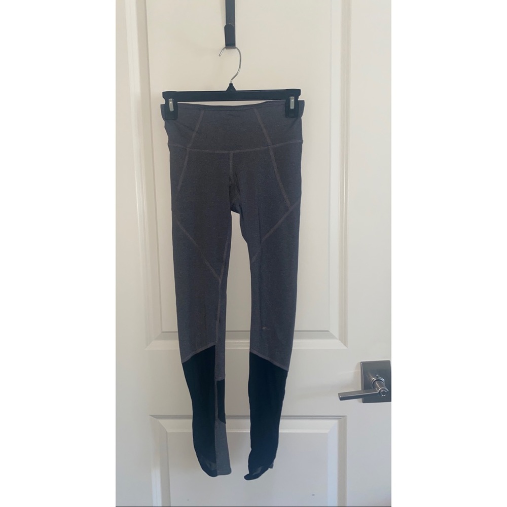 🍒CHAMPION LEGGINGS WORN ONCE🍒